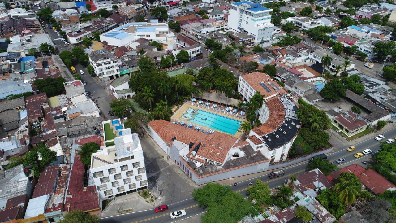 Hotel Bachue Girardot Exteriér fotografie